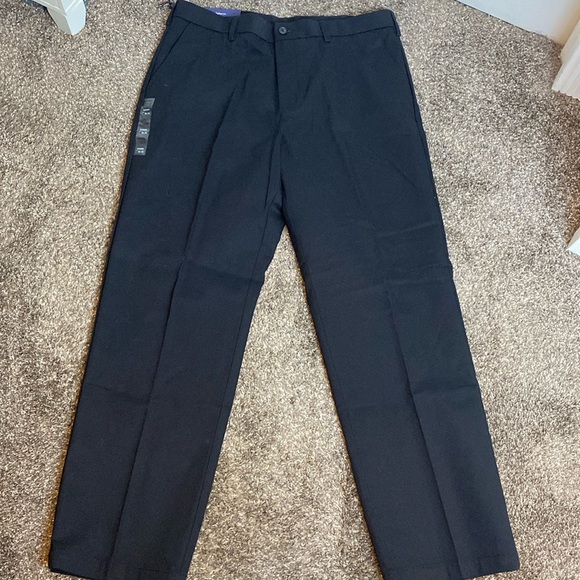 Croft & Barrow Easy Care khaki Classic Fit Flat Front Mens Black Pants 36x32 NWT - Picture 1 of 5